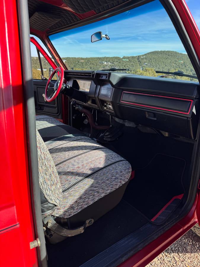 Ford-f-150-1982-red-8