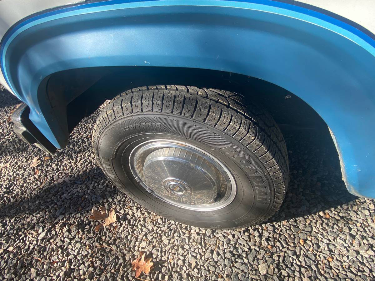 Ford-f-150-1985-blue-16