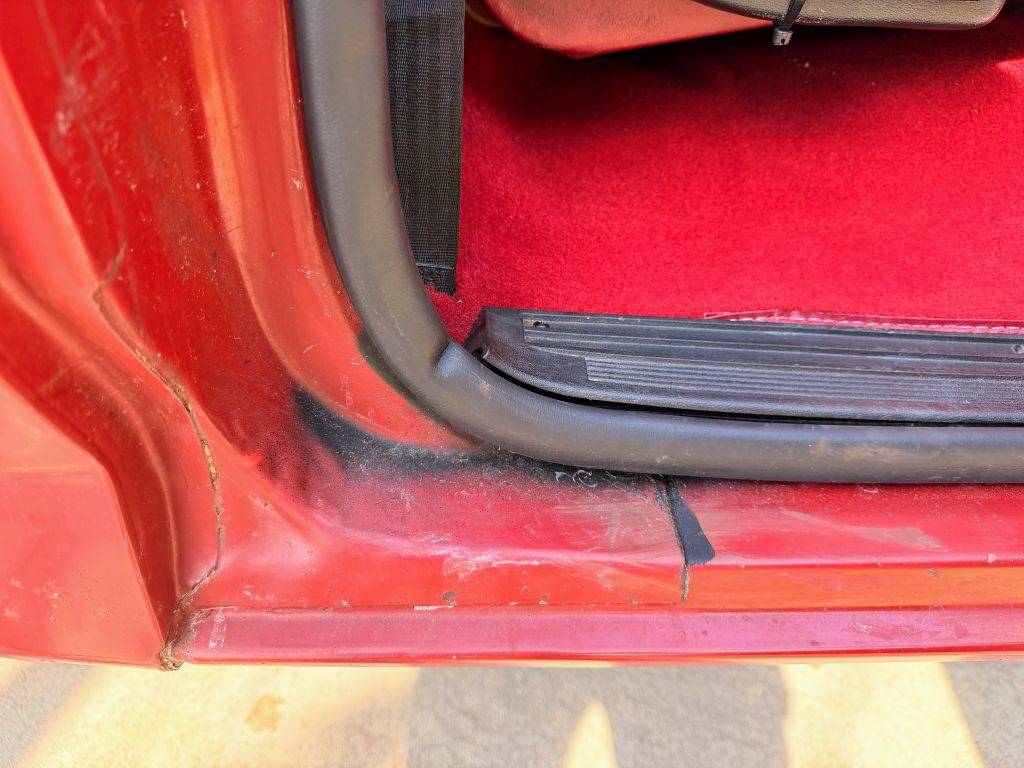 Ford-f-150-1985-red-17