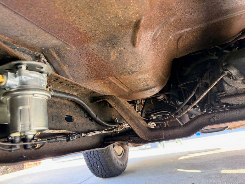 Ford-f-150-1985-red-18