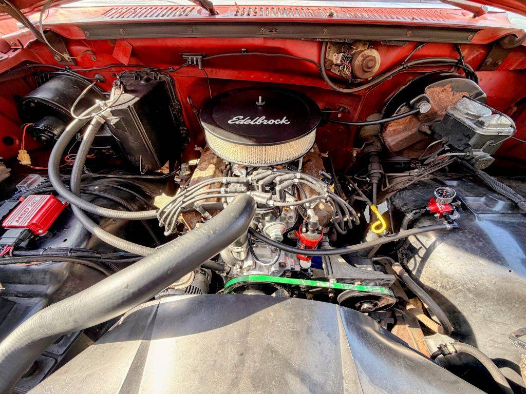 Ford-f-150-1985-red-22