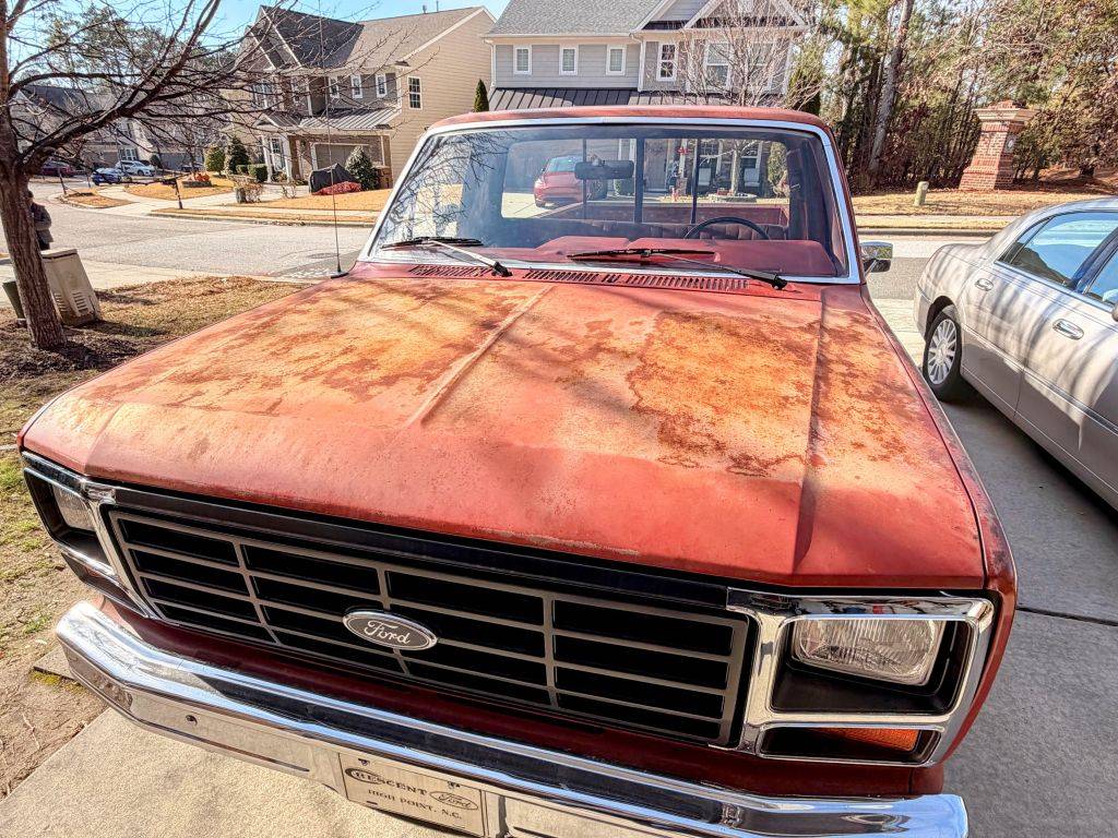 Ford-f-150-1985-red-6