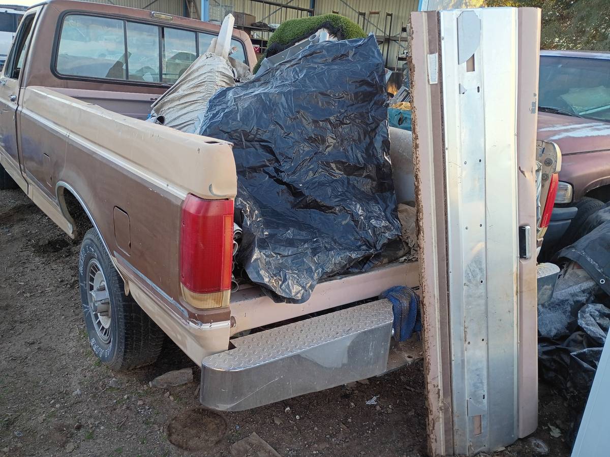 Ford-f-150-1988-brown-5