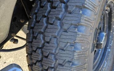 Ford-f-150-1988-grey-2