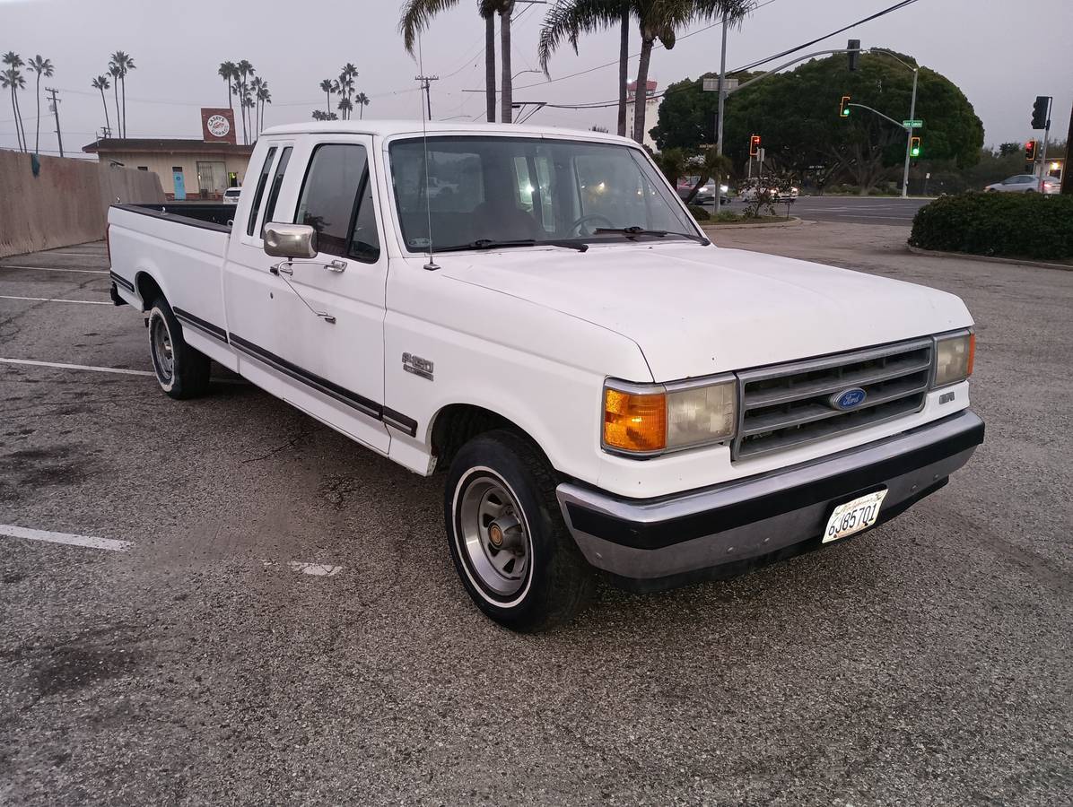 Ford-f-150-1990-white-5
