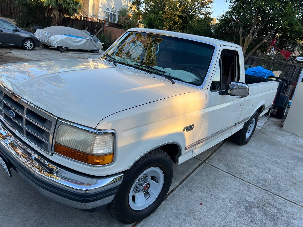 Ford-f-150-1992-white