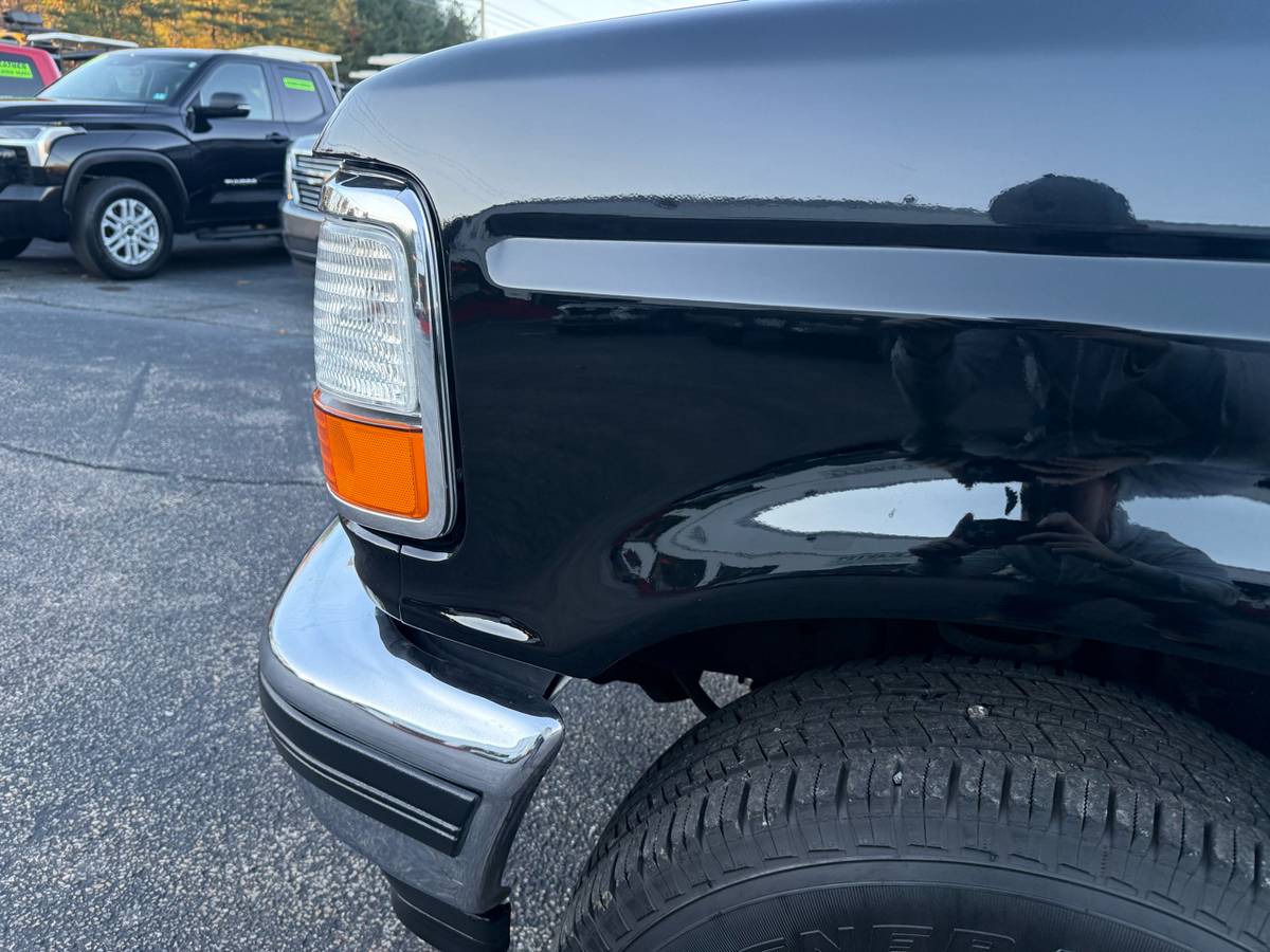 Ford-f-150-1994-black-9