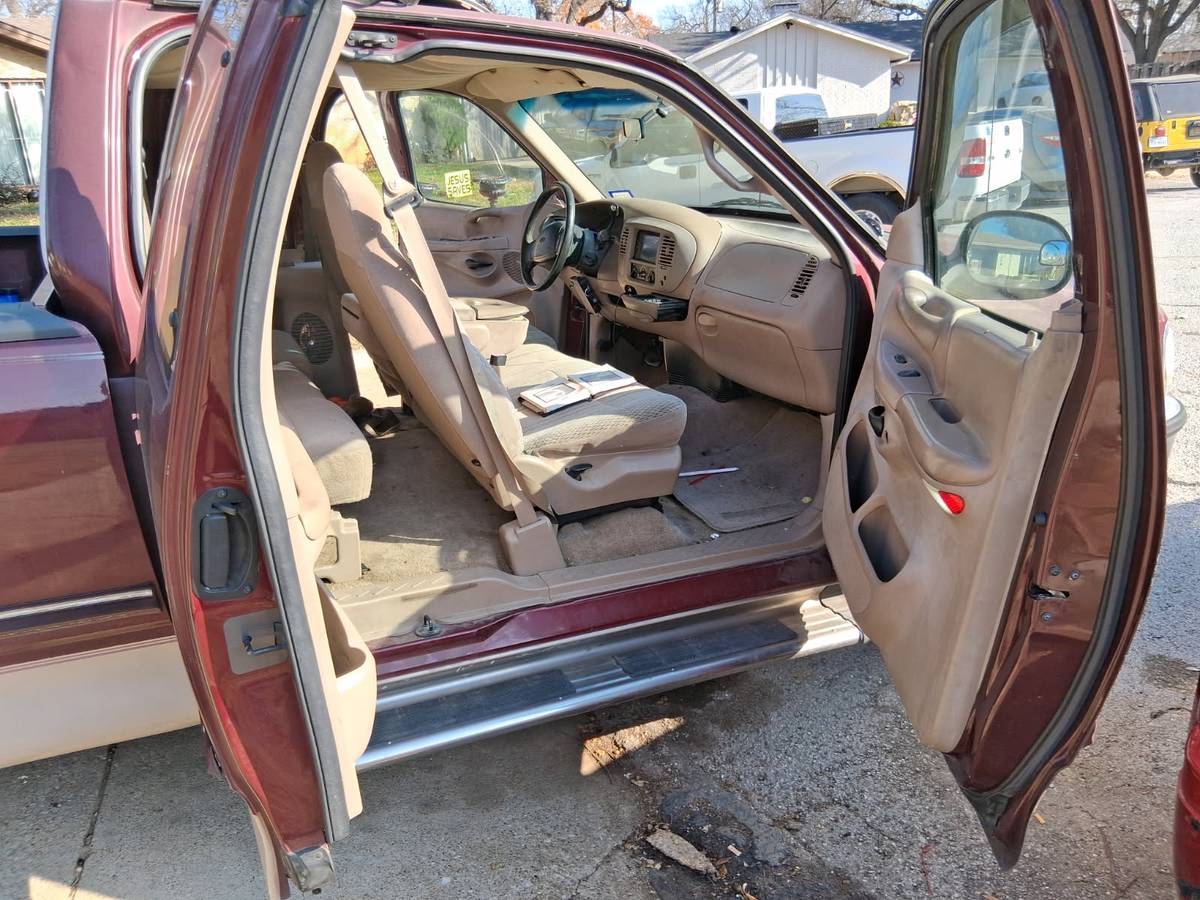 Ford-f-150-1996-red-1