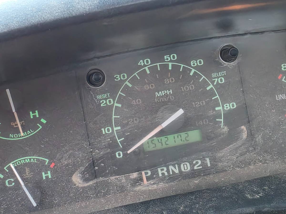 Ford-f-150-1996-white-10