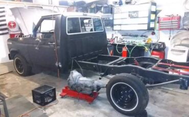 Ford-f-150-302-efi-1986-black-8