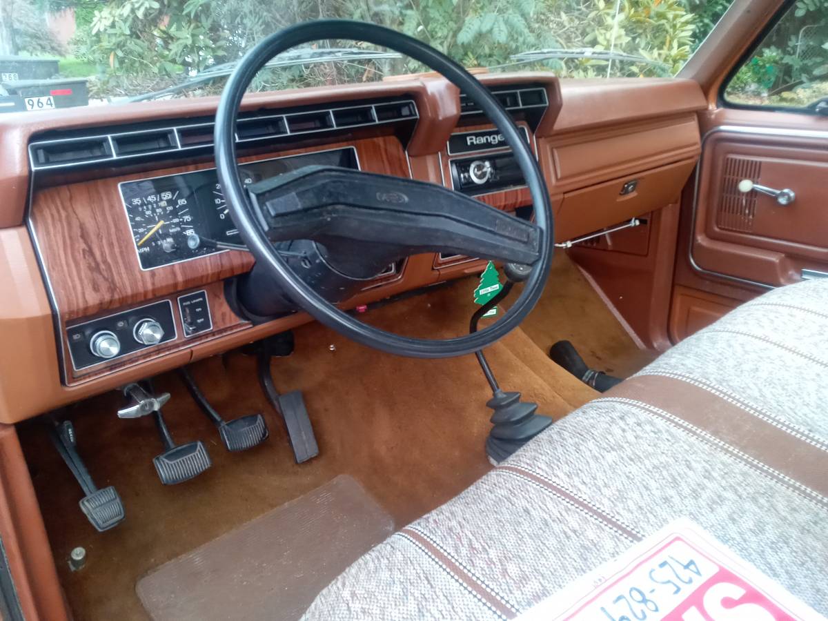 Ford-f-150-ranger-1981-orange-5