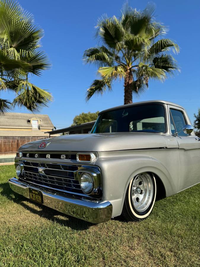 Ford-f-250-1966-silver-1