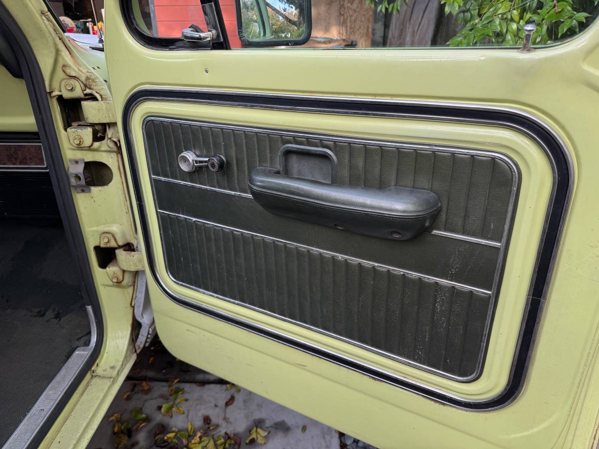 Ford-f-250-1970-green-23