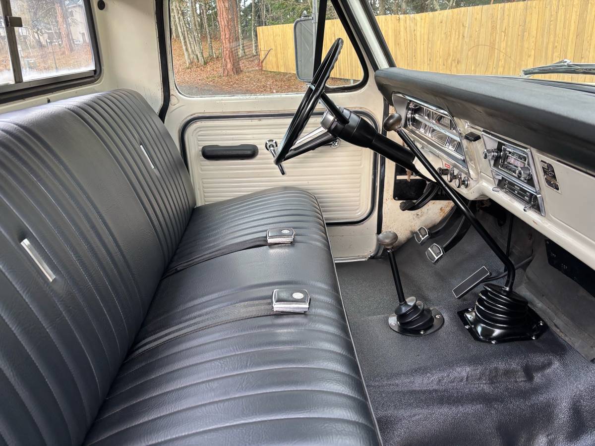 Ford-f-250-1970-white-6