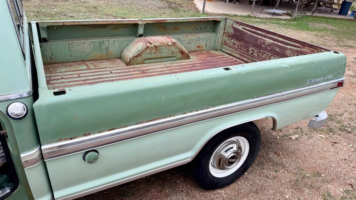 Ford-f-250-1971-green-14