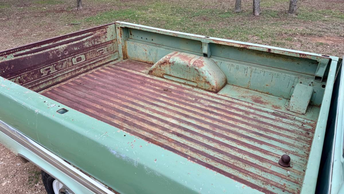 Ford-f-250-1971-green-2