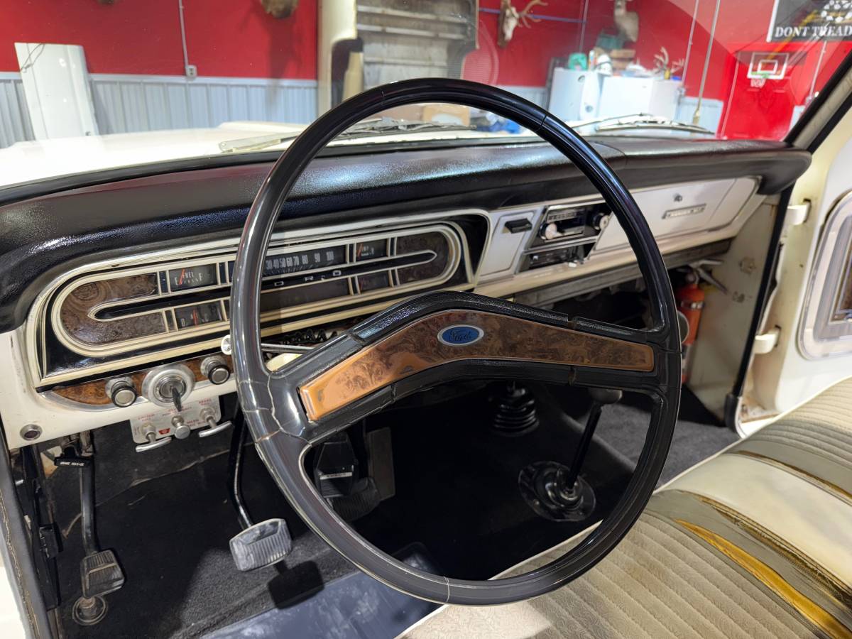 Ford-f-250-1972-12