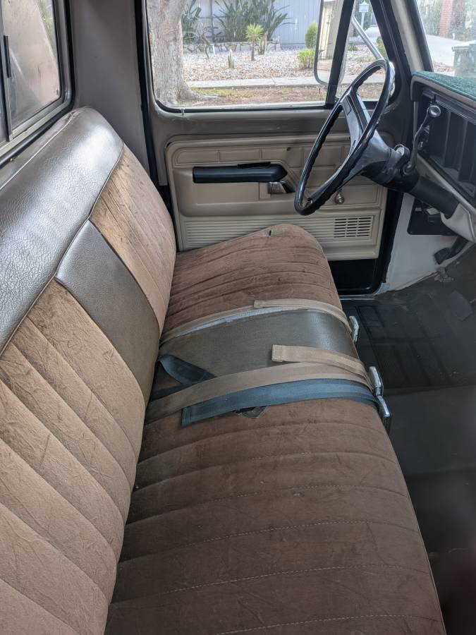 Ford-f-250-1974-custom-1