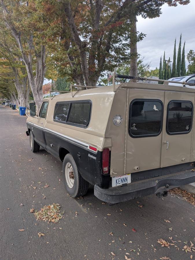 Ford-f-250-1974-custom-12