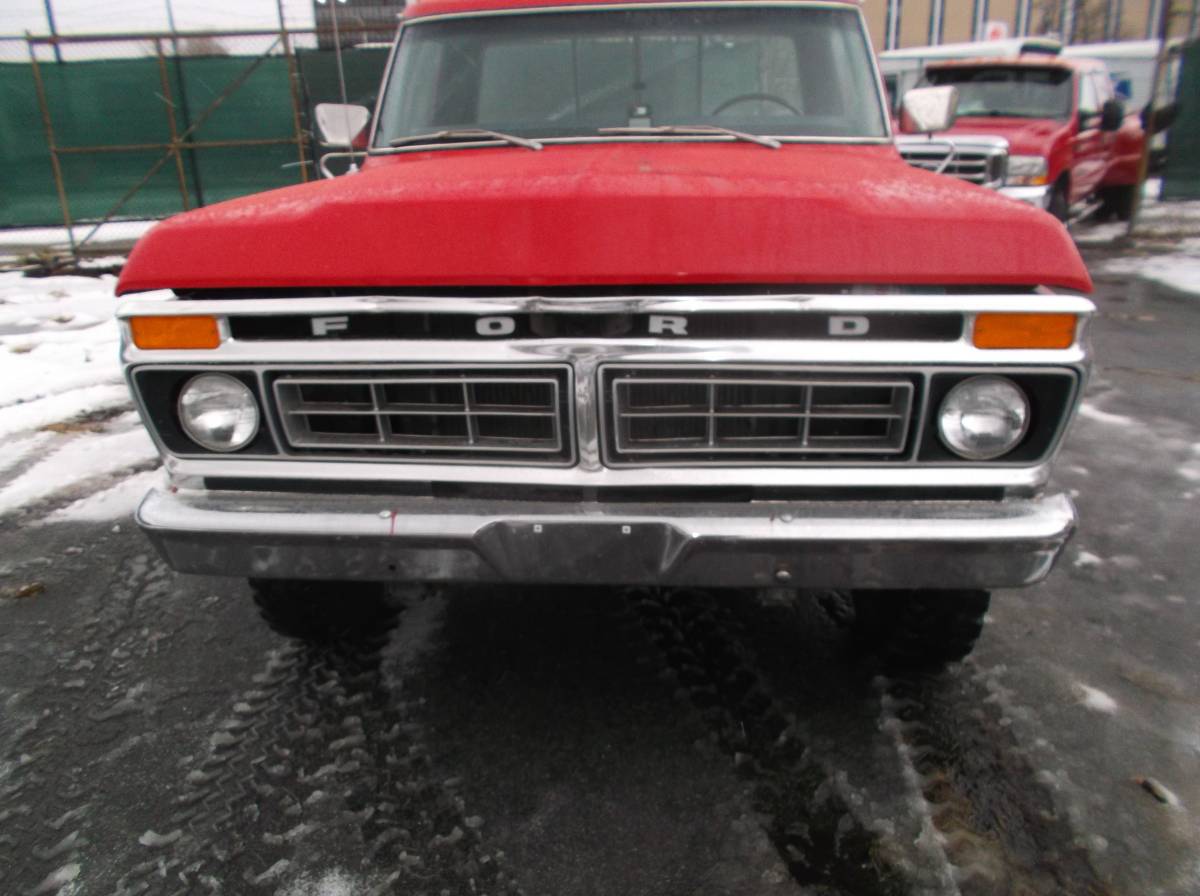 Ford-f-250-1977-red-22