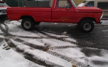 Ford-f-250-1977-red