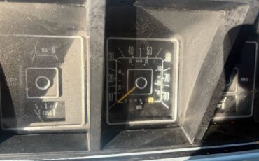 Ford-f-250-1977-white-14