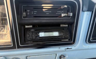 Ford-f-250-1977-white-15