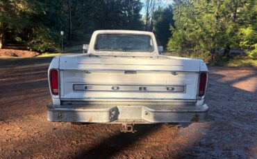 Ford-f-250-1977-white-9