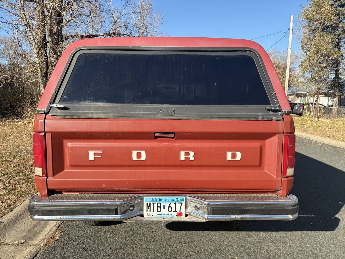 Ford-f-250-1986-red-5