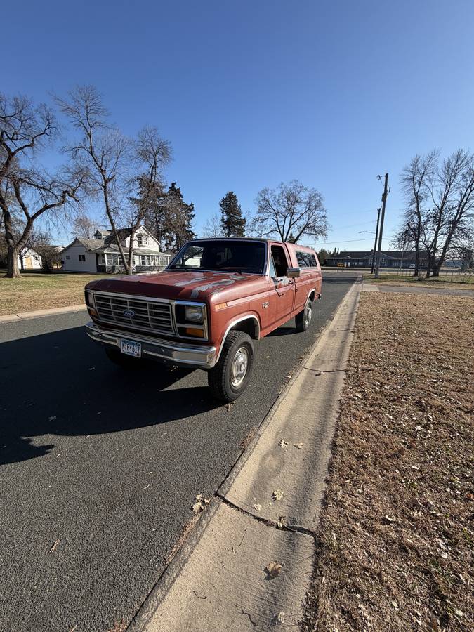 Ford-f-250-1986-red-7