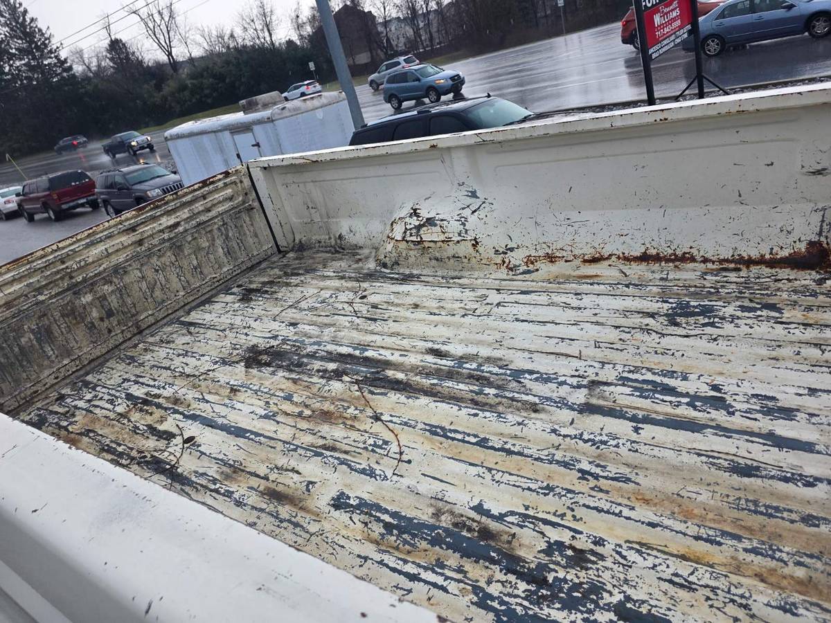 Ford-f-250-1989-white-13