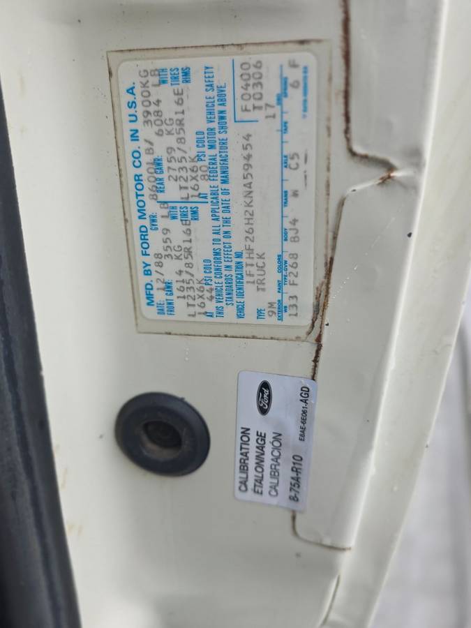 Ford-f-250-1989-white-18