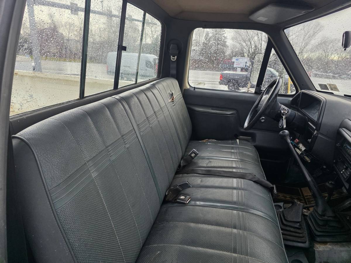 Ford-f-250-1989-white-7