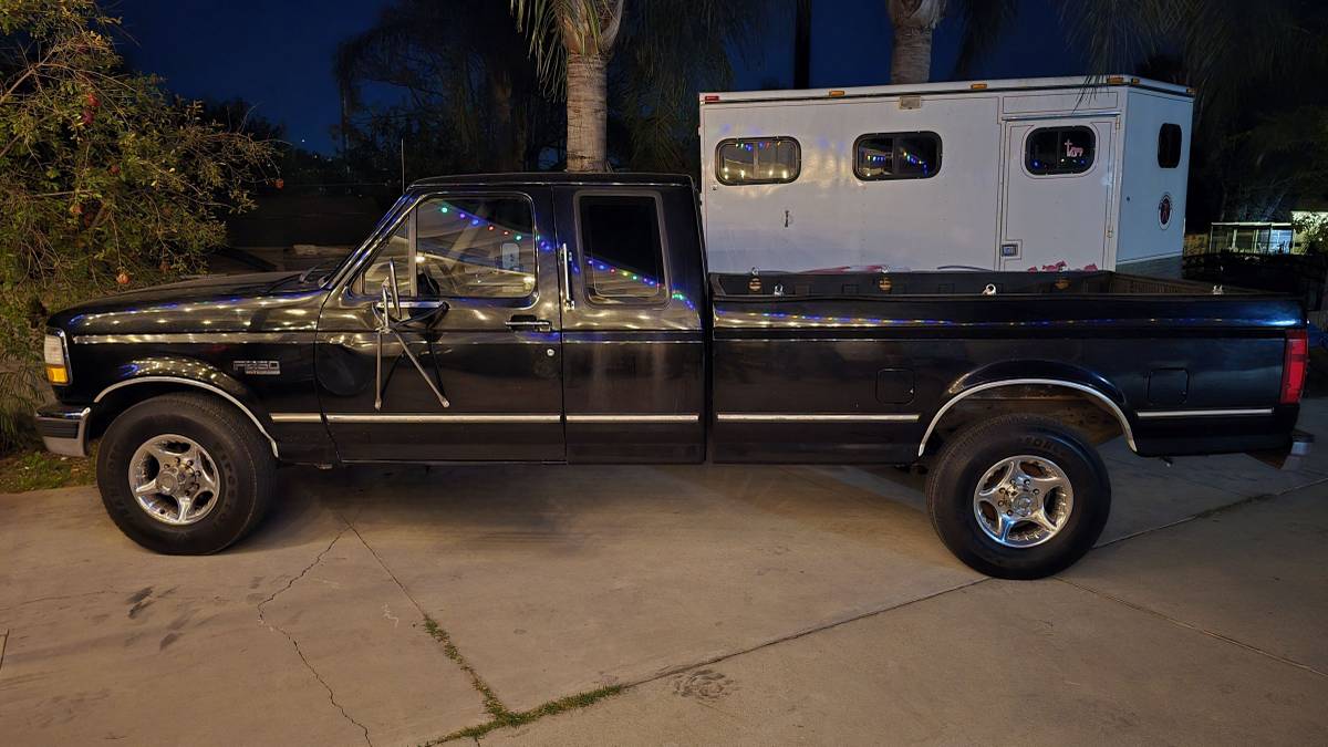 Ford-f-250-1994-black