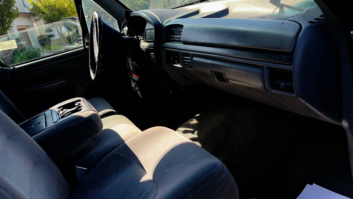 Ford-f-250-1994-custom-16