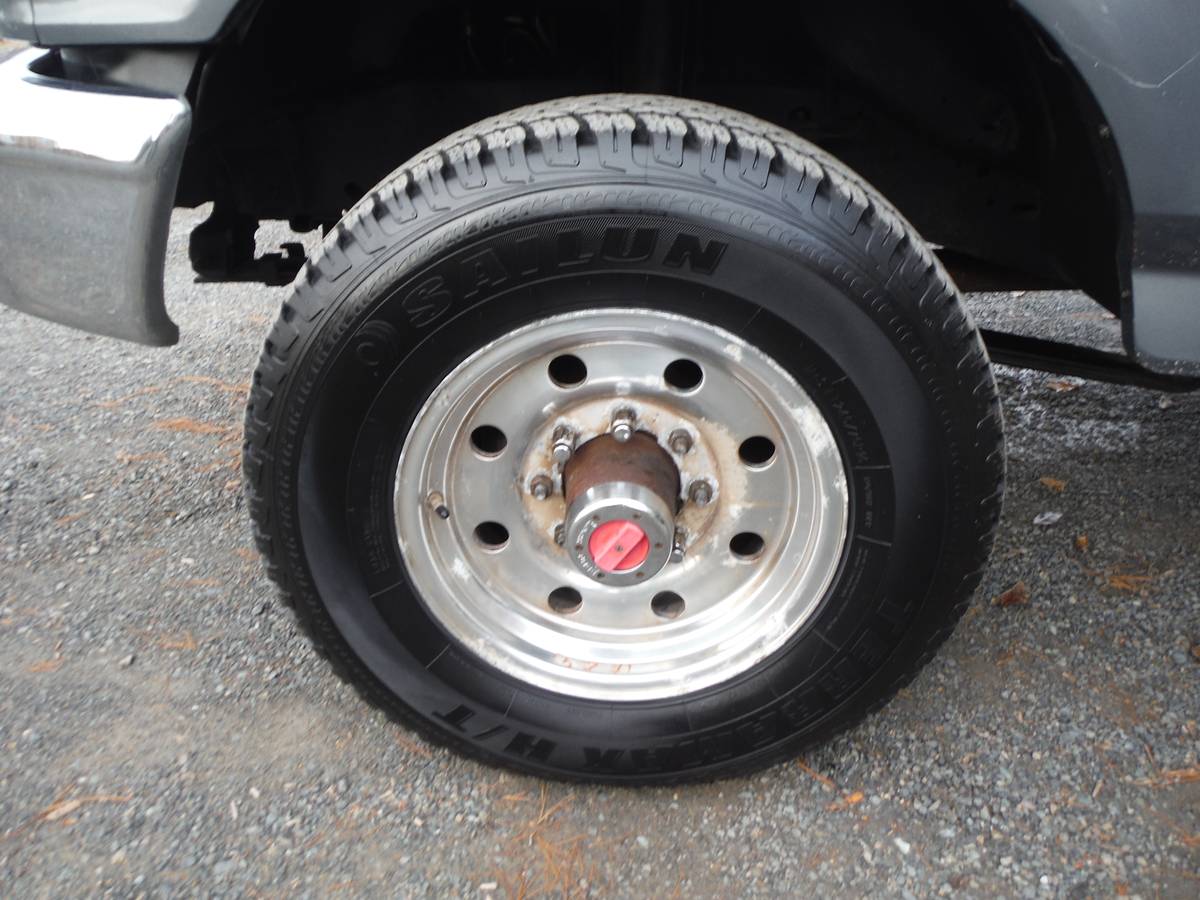 Ford-f-250-1994-grey-15