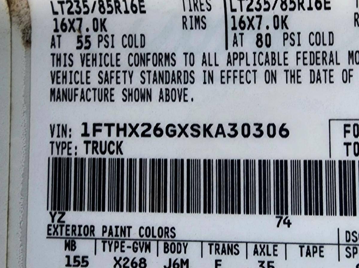 Ford-f-250-1995-white-11