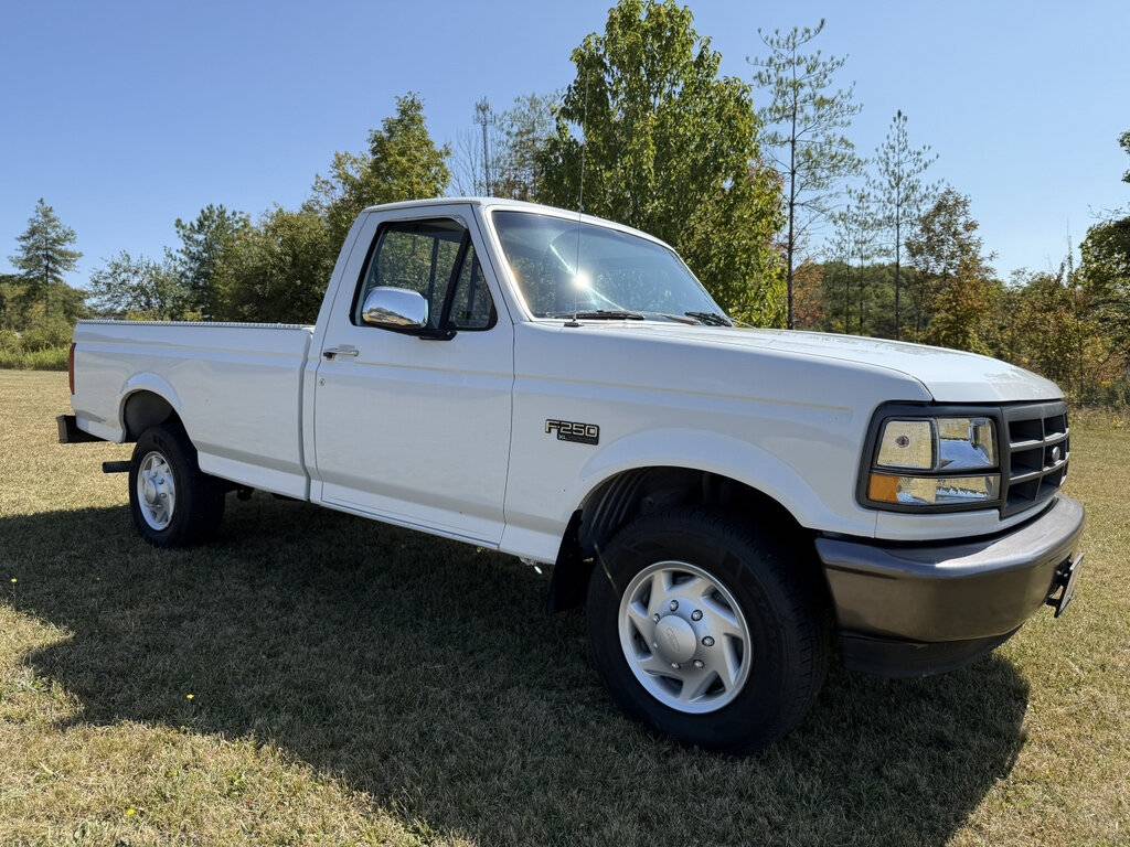 Ford-f-250-1995-white