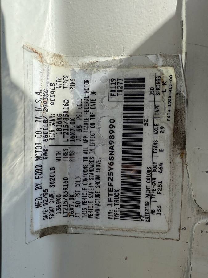 Ford-f-250-1995-white-23