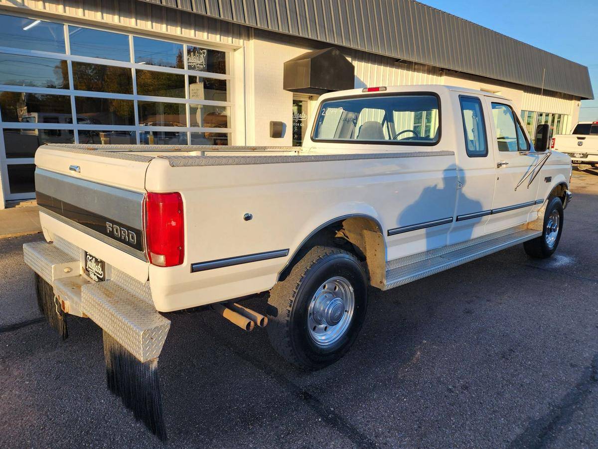 Ford-f-250-1995-white-5