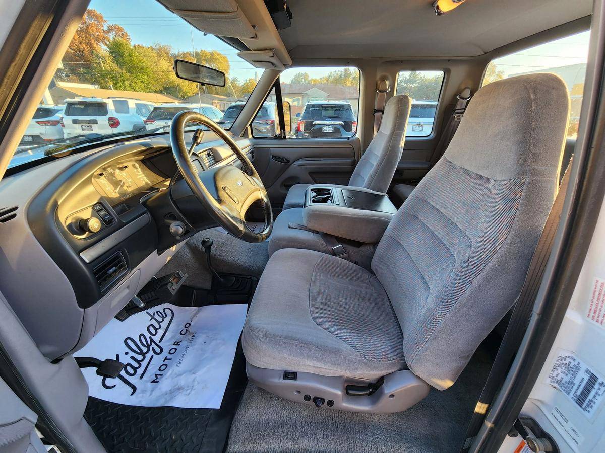 Ford-f-250-1995-white-8