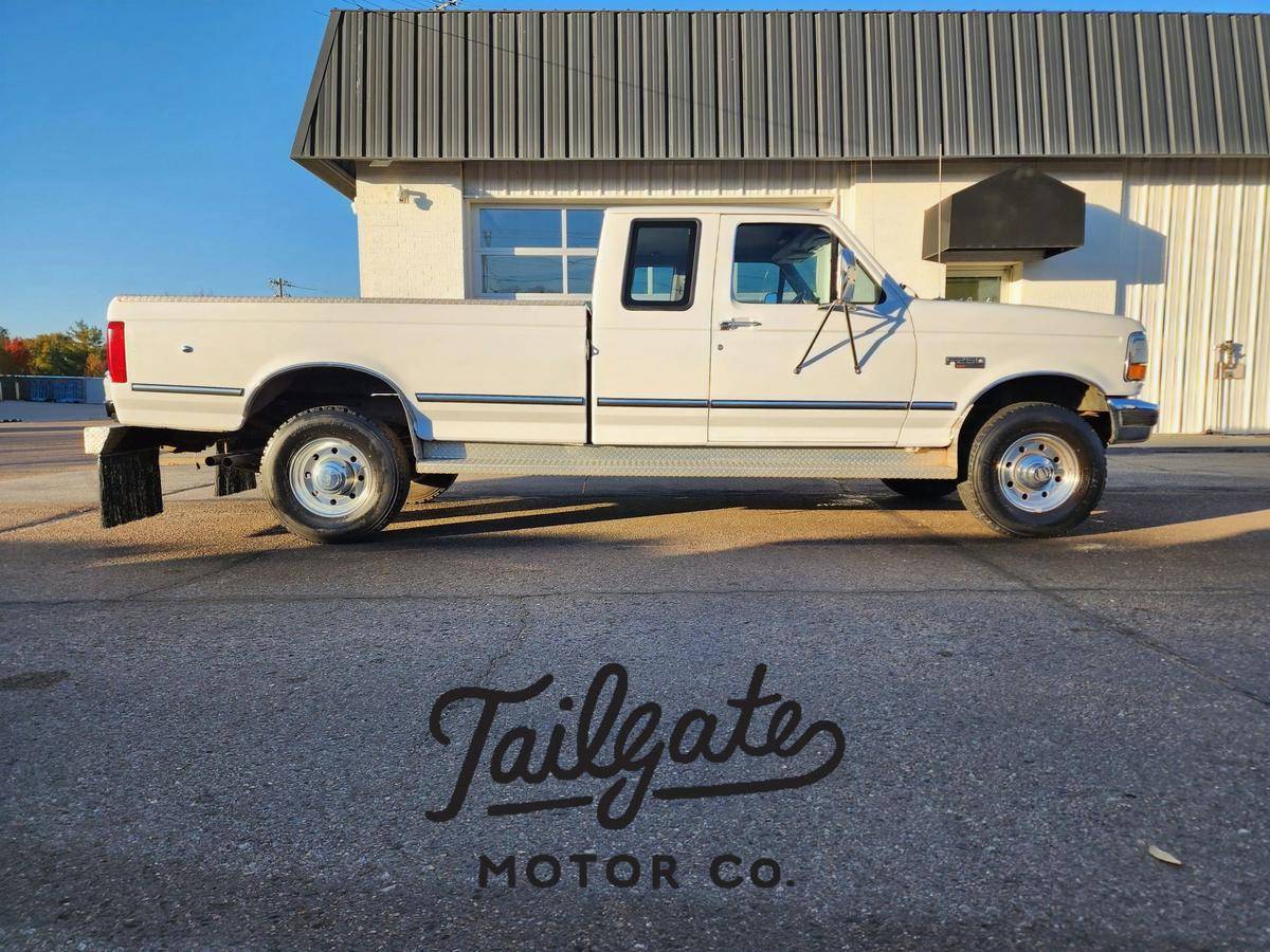 Ford-f-250-1995-white