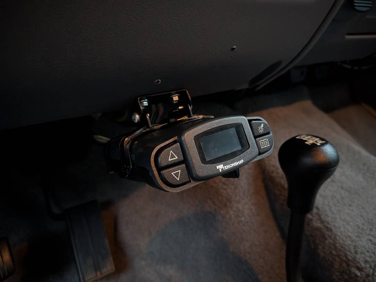 Ford-f-250-1996-black-17