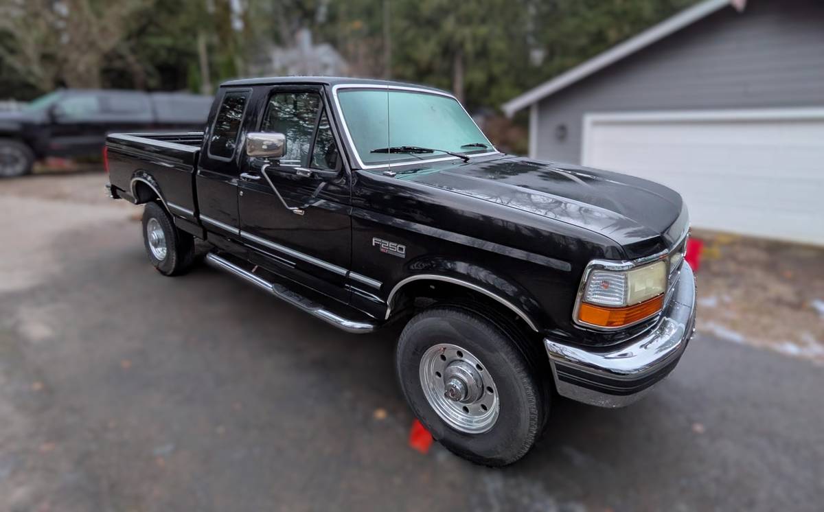 Ford-f-250-1996-black-9