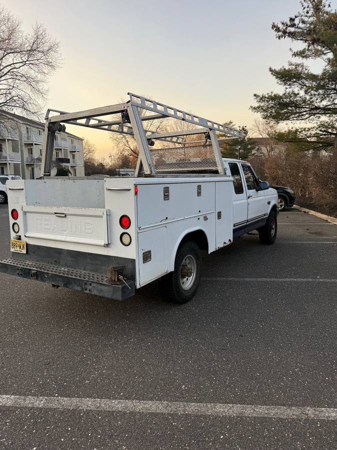 Ford-f-250-1996-white-2