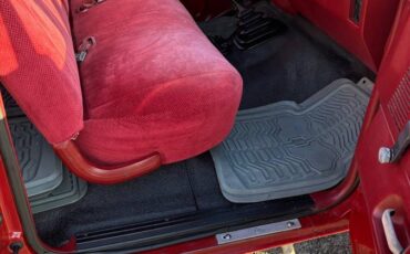 Ford-f-250-diesel-1987-red-2