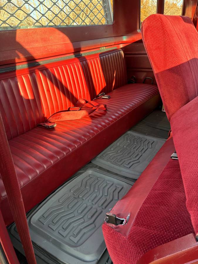 Ford-f-250-diesel-1987-red-3