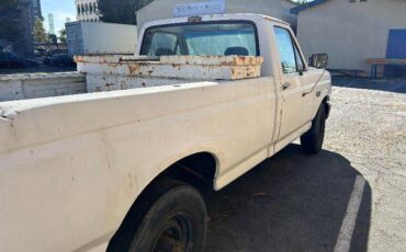 Ford-f-250-diesel-xl-1993-white-1
