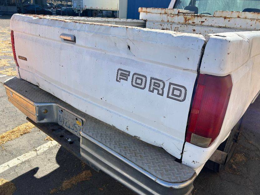 Ford-f-250-diesel-xl-1993-white-5