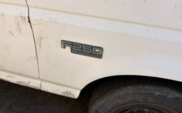 Ford-f-250-diesel-xl-1993-white-6